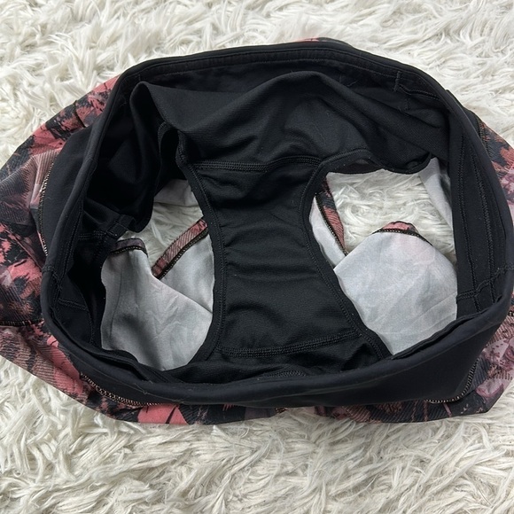 Lululemon Speed Up Short 2.5" Translucence Alpine White Multi / Black - Picture 3 of 7